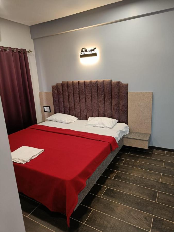 Ragvi Resort 阿里巴格 外观 照片